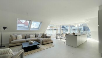 Stijlvol duplex appartement met zicht op zee