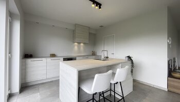 Ruime nieuwbouwwoning nabij centrum