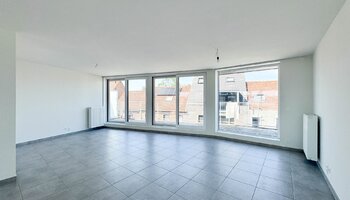 Recent & lichtrijk duplex-appartement met ruime terrassen