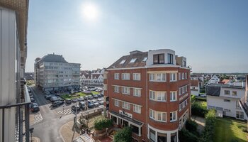 Prachtig gerenoveerd 2SLK-appartement met open zicht