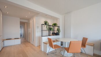 Prachtig gerenoveerd 2SLK-appartement met open zicht