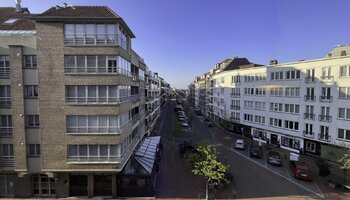 Appartement meublé et vue dégagée près de la place Rubens 