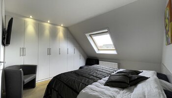 Mooi verzorgd duplex appartement vlakbij zee 