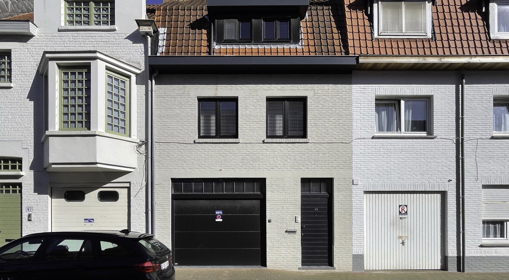 Maison de luxe avec garage 