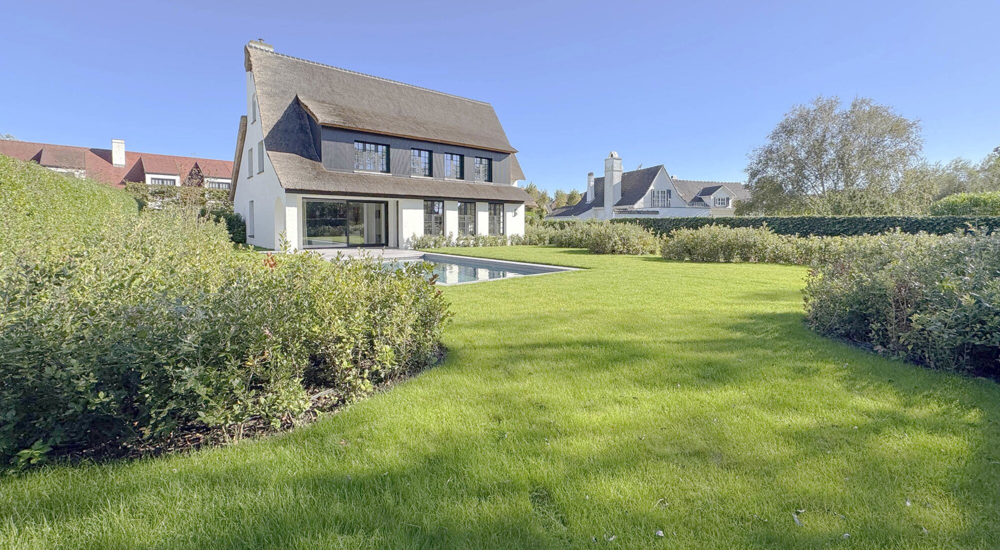 Villa individuelle avec piscine 