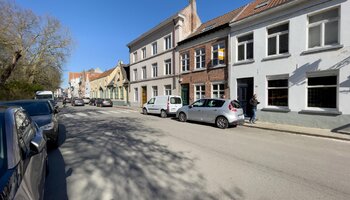 Charmante woning met koer en dakterras vlakbij Astridpark