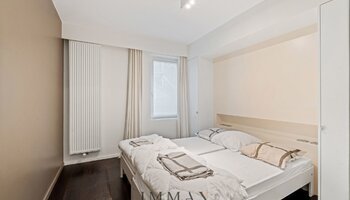 Appartement rénové de 3 chambres à coucher 