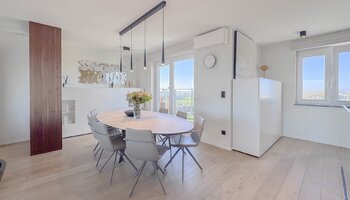 Bel appartement en duplex avec vues et terrasses spacieuses