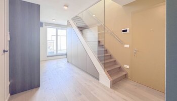 Bel appartement en duplex avec vues et terrasses spacieuses