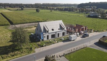 Landelijk gelegen halfopen nieuwbouwwoning