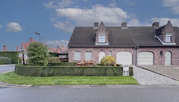 Maison unifamiliale jumelée située au calme