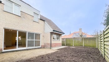 Prachtig gerenoveerde woning met 3 slaapkamers en tuin